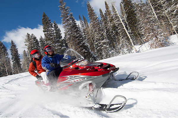 スノーモービル体験